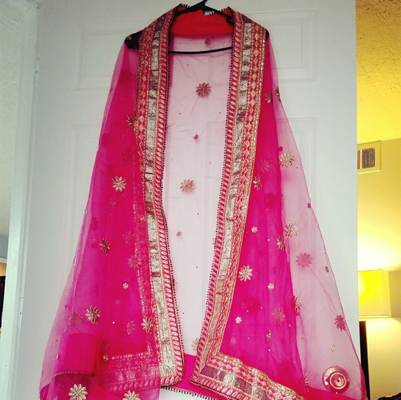 Bollywood Fashion wedding lehenga choli - Picture 5 of 8